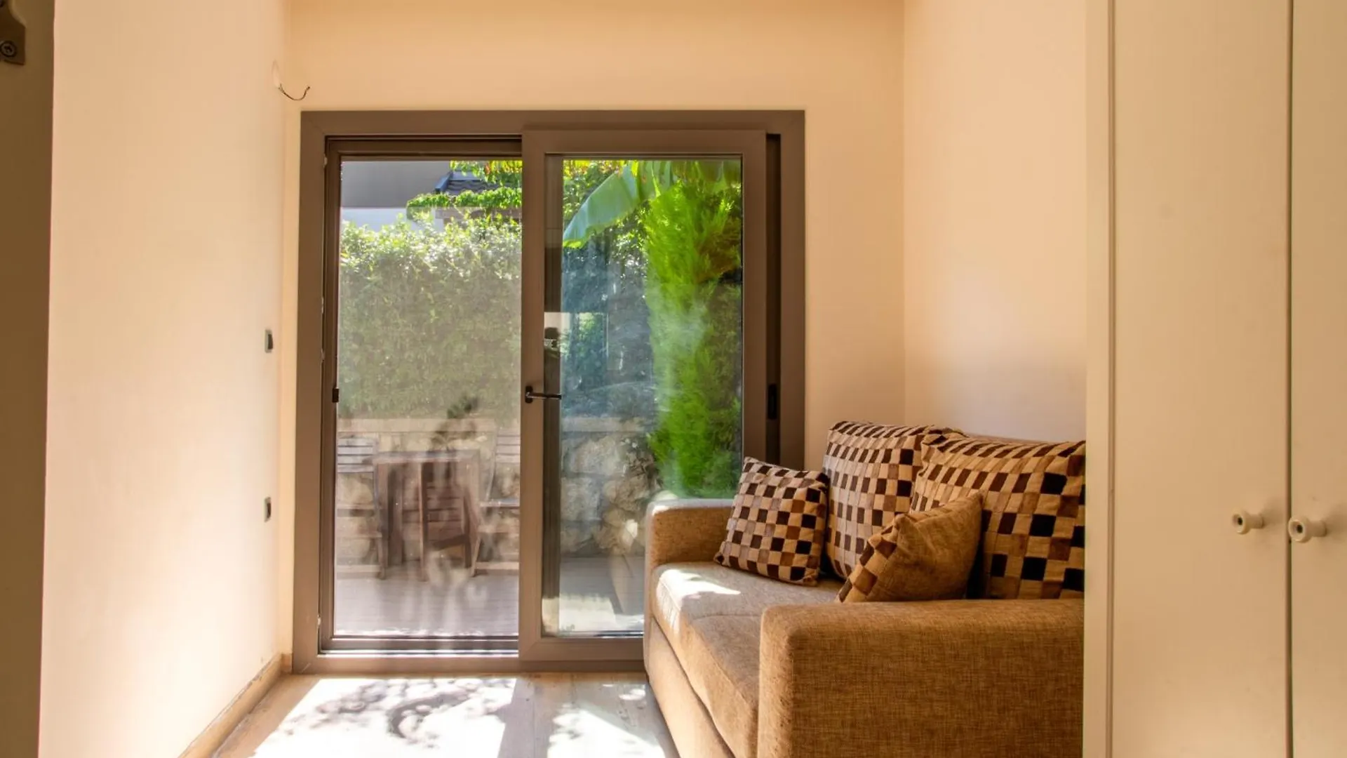 Detached House W Garden 1O Min To Seashore In Urla Villa Izmir
